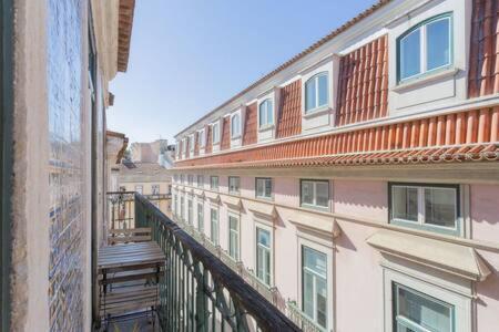 Old Town Chiado Balcony Aircon By Ld Apartments Lissabon Buitenkant foto