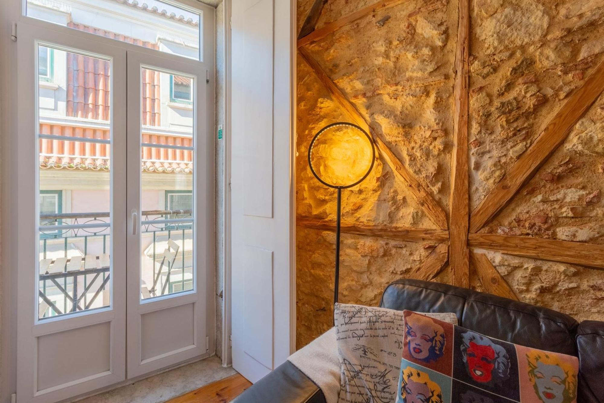 Old Town Chiado Balcony Aircon By Ld Apartments Lissabon Buitenkant foto